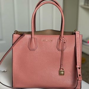 Michael Kors Fall 2016 Rose Tote